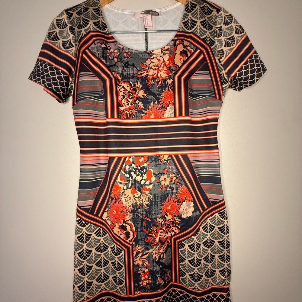 Forever 21 Orange Red Sheath Mini Dress Crew Neck